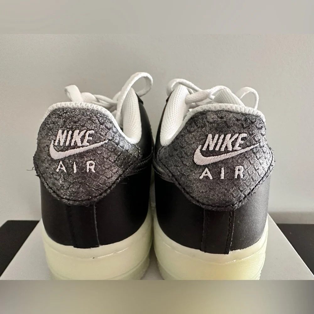 Nike Air Force 1 LV8 GS 'Year of the Dragon' GS Sneaker. New with box. Size 6.5Y